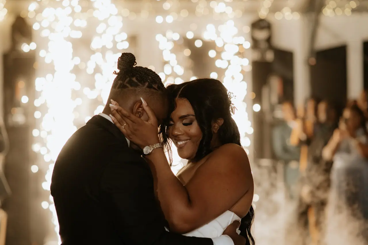 Mariage de Chelsea et Alain au Plaza Rive-Nord — Deux Myriam Photographes